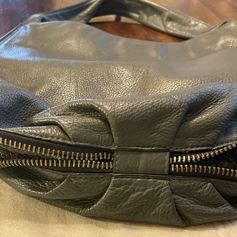 Marc by Marc Jacobs Vintage Y2K hobo style bag - Picture 9 of 11